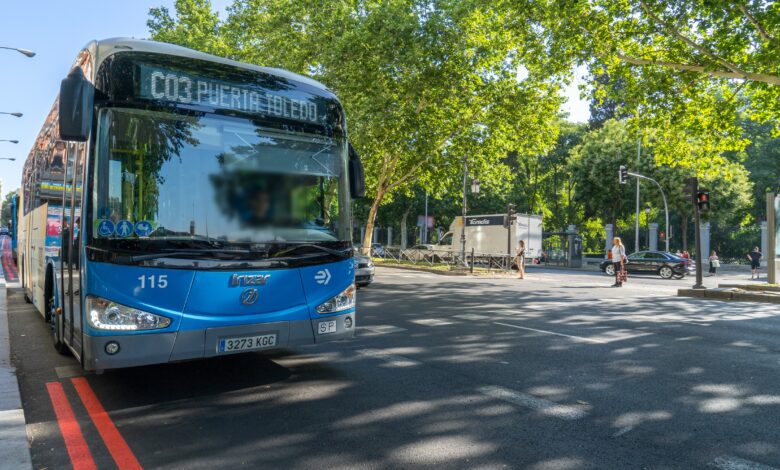 un-total-de-48-lineas-de-emt-madrid-se-veran-afectadas-por-el-desfile-del-dia-de-la-fiesta-nacional