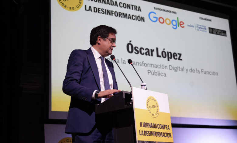 oscar-lopez:-«tenemos-la-responsabilidad-de-que-se-cumpla-el-derecho-constitucional-a-una-informacion-veraz»