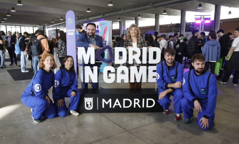 hidalgo-destaca-“la-extensa-oferta-formativa-sobre-el-videojuego-en-madrid,-una-industria-que-factura-mas-de-800-millones-en-la-capital”