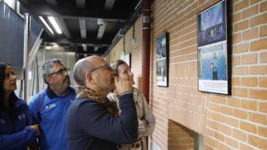 un-recorrido-fotografico-por-los-20-anos-de-samur-social,-en-la-biblioteca-municipal-eugenio-trias