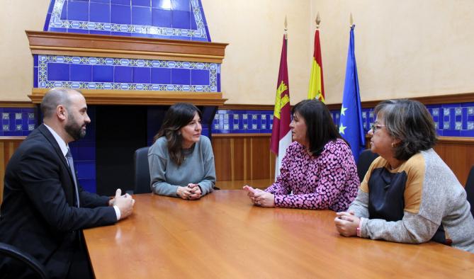 blanca-fernandez-felicita-a-rocio-martin,-“ejemplo-de-superacion-y-liderazgo”-femenino-al-frente-de-una-empresa-de-transportes-de-viajeros