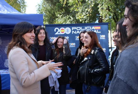 blanca-fernandez-felicita-a-la-policia-nacional-por-el-“papel-determinante”-que-juega-para-que-ciudad-real-sea-una-provincia-tranquila-y-segura