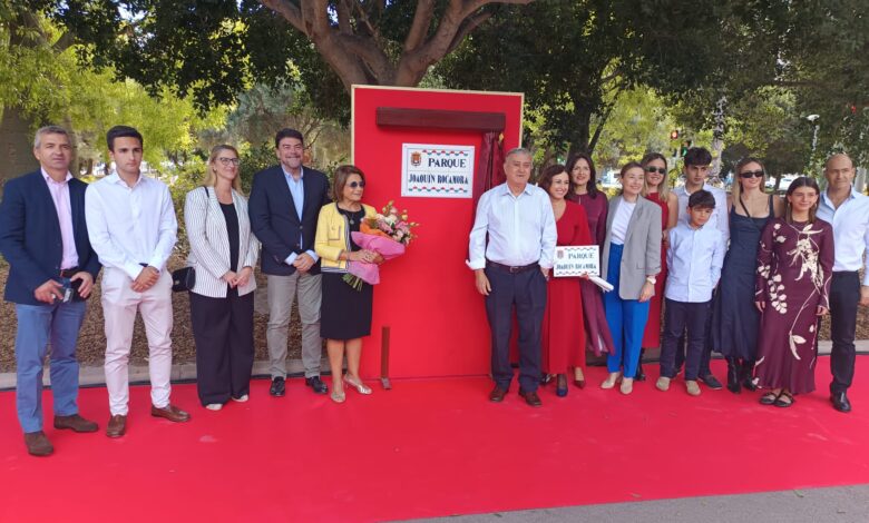 alicante-ensalza-al-empresario-rocamora-en-la-inauguracion-del-parque-con-su-nombre