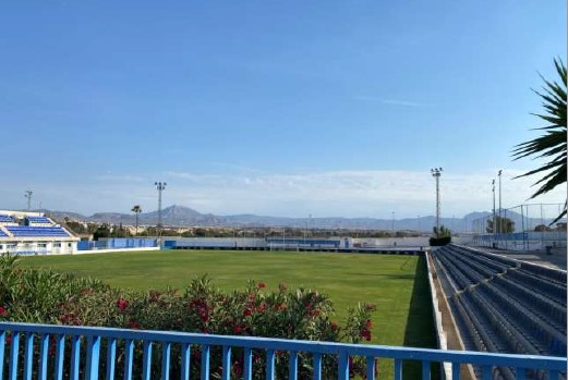 alicante-renovara-la-iluminacion-del-campo-de-futbol-antonio-solana-por-un-millon-de-euros