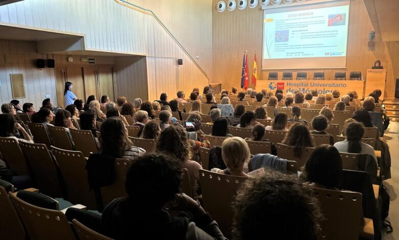 mas-de-140-mujeres-acuden-a-un-encuentro-sobre-menopausia-organizado-en-el-hospital-publico-de-mostoles