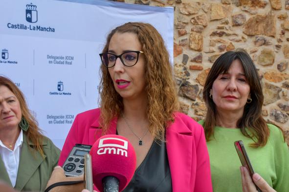 el-gobierno-de-castilla-la-mancha-pedira-a-la-femp-que-inste-a-los-municipios-de-la-region-a-mantener-los-recursos-contra-la-violencia-machista