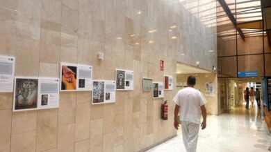 el-hospital-publico-de-mostoles-acoge-la-exposicion-‘¡que-arte-tiene-tu-anatomia!’,-creada-por-estudiantes-de-medicina-y-bellas-artes