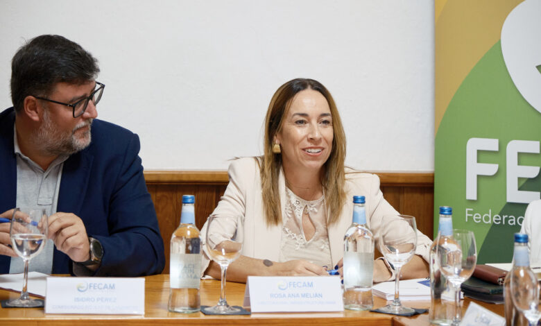 el-gobierno-de-canarias-y-la-fecam-mantienen-un-encuentro-para-avanzar-en-infraestructura-viaria-en-lanzarote