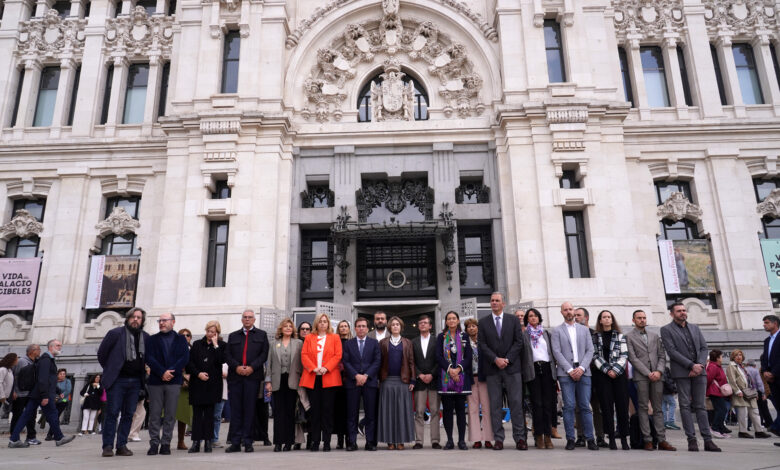 almeida-traslada-“el-carino,-la-solidaridad-y-el-apoyo”-del-pueblo-de-madrid-a-las-victimas-de-la-dana