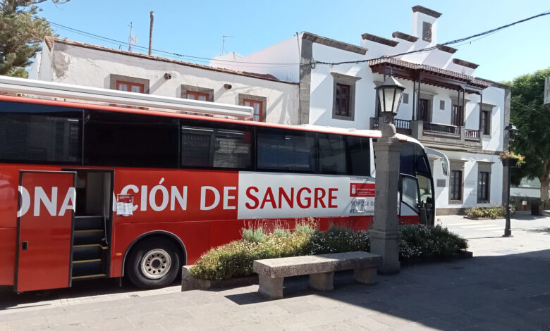 el-ichh-se-traslada-hasta-moya-para-promocionar-la-donacion-de-sangre