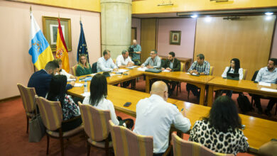 maria-fernandez-traslada-a-las-administraciones-las-gestiones-para-agilizar-las-subvenciones-al-transporte