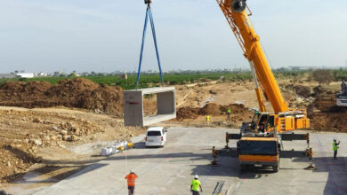 transportes-moviliza-930-trabajadores-y-319-maquinas-para-reconstruir-las-carreteras-y-vias-ferroviarias-de-valencia-danadas-por-la-dana