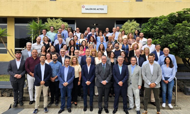 poli-suarez-clausura-la-presentacion-del-plan-de-trabajo-de-la-inspeccion-educativa-de-canarias