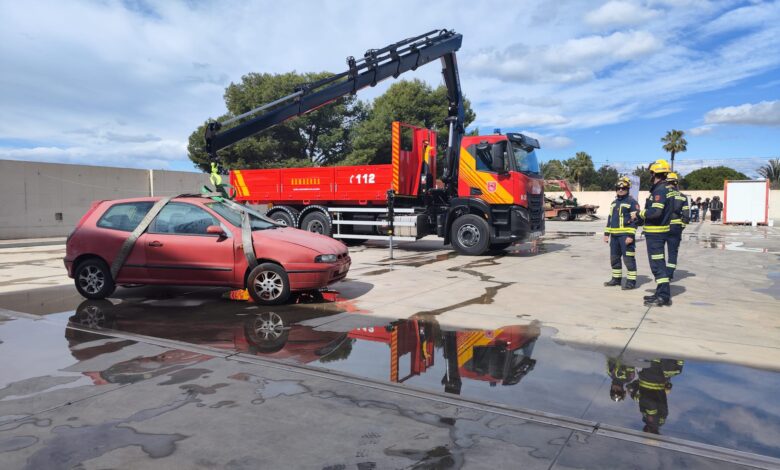 alicante-avanza-en-renovar-la-flota-de-vehiculos-de-bomberos-con-12-unidades-por-3millones