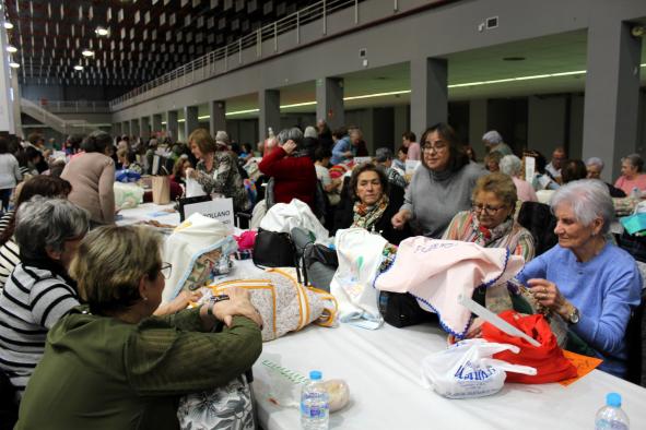 el-gobierno-de-castilla-la-mancha-resalta-el-trabajo-esencial-que-realizan-las-encajeras-para-conservar-nuestra-costumbres-y-tradiciones