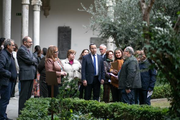 el-gobierno-regional-y-el-centro-de-estudios-sobre-toledo-islamico-acercan-el-pasado-andalusi-del-museo-de-santa-cruz-a-traves-de-su-flora