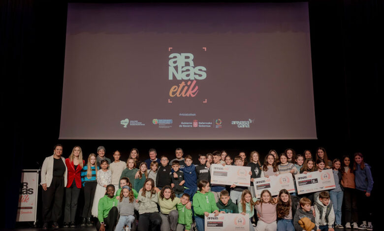 la-creatividad-de-los-y-las-jovenes-de-los-“arnasguneak”-reconocida-en-una-entrega-de-premios-multitudinaria-del-concurso-arnasetik