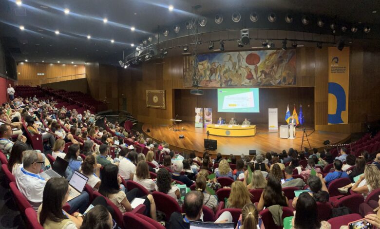 la-oficina-de-programas-europeos-de-educacion-en-canarias-(opeec),-galardonada-por-su-«trayectoria-transformadora»