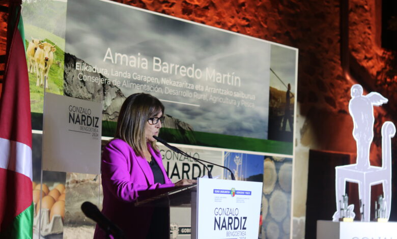 amaia-barredo-en-los-premios-“gonzalo-nardiz-2024”:-“tenemos-el-reto-de-convertir-al-sector-y-a-sus-cadenas-de-valor-en-elemento-imprescindible-de-la-economia-vasca”