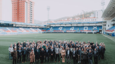 el-consejero-de-vivienda-y-agenda-urbana-acude-a-la-fiesta-por-el-50-aniversario-del-grupo-eibar