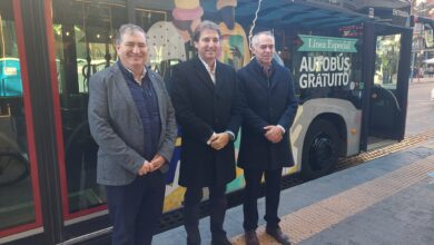 alicante-pone-en-marcha-este-lunes-el-autobus-de-la-navidad-hasta-el-6-de-enero