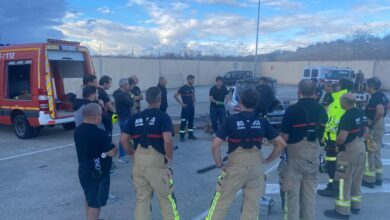 bomberos-del-speis-ensenan-a-resolver-emergencias-en-vehiculos-de-nuevas-tecnologias