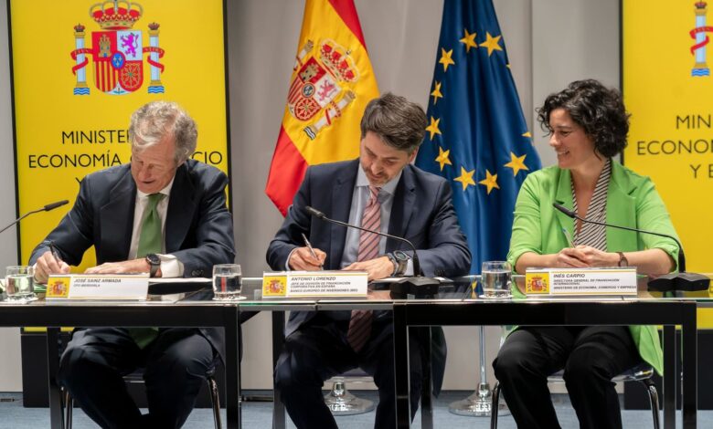 ​​​el-plan-de-recuperacion-canaliza-1.000-millones-de-euros-para-el-desarrollo-de-proyectos-de-educacion,-salud-e-infraestructuras-hidraulicas-y-electricas-a-traves-del-fondo-de-resiliencia-autonomica