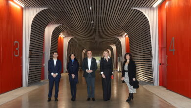 el-consejero-mikel-jauregi-visita-acicae,-el-cluster-de-automocion-de-euskadi