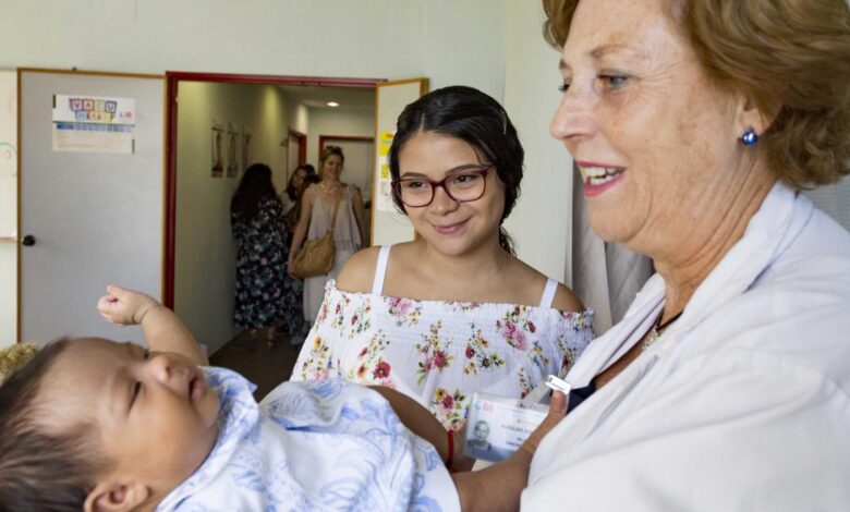 la-comunidad-de-madrid-recupera-la-formacion-teorica-presencial-de-las-futuras-matronas-tras-el-coronavirus