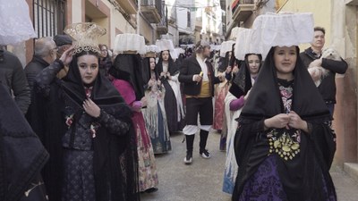 escatron-celebra-este-miercoles-su-acto-central-de-las-fiestas-de-santa-agueda:-la-procesion-de-las-panbenditeras