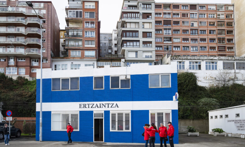 la-ertzaintza-asume-desde-hoy-todas-las-funciones-que-le-confiere-el-estatuto-de-gernika-en-los-puertos-de-euskadi