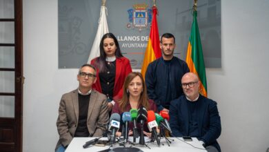 nieves-lady-barreto-avanza-con-el-ayuntamiento-de-los-llanos-de-aridane-en-los-proyectos-de-vivienda-publica