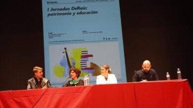 casi-200-docentes-se-forman-en-conocimiento-de-la-nueva-materia-sobre-folclore-que-ofrece-el-gobierno-regional-en-los-tres-primeros-cursos-de-la-eso