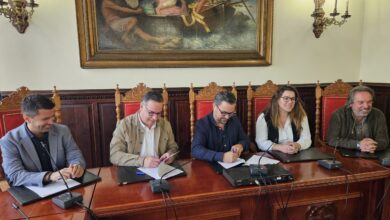 firmado-entre-gobierno-y-ayuntamiento-el-convenio-para-mejorar-cinco-centros-educativos-de-santa-cruz-de-la-palma