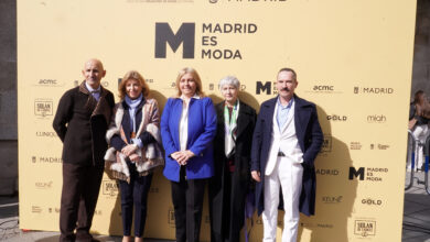 la-plaza-de-la-villa-acoge-el-gran-desfile-inaugural-de-la-semana-de-la-moda-de-madrid