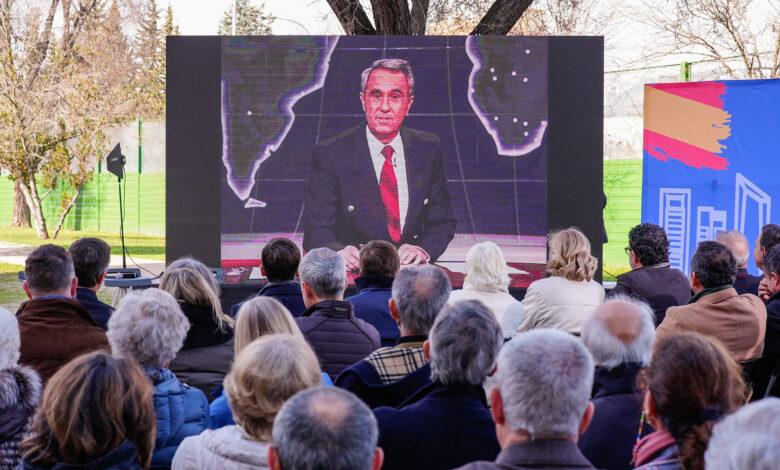 fuencarral-el-pardo-recuerda-al-periodista-jose-maria-carrascal-dedicandole-un-parque