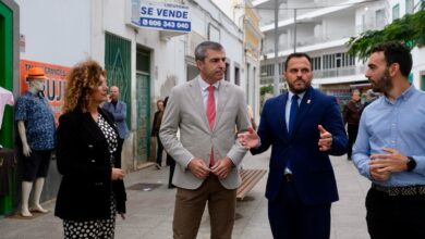 manuel-dominguez-anuncia-una-subvencion-de-dos-millones-de-euros-para-rehabilitar-la-zona-comercial-de-arrecife