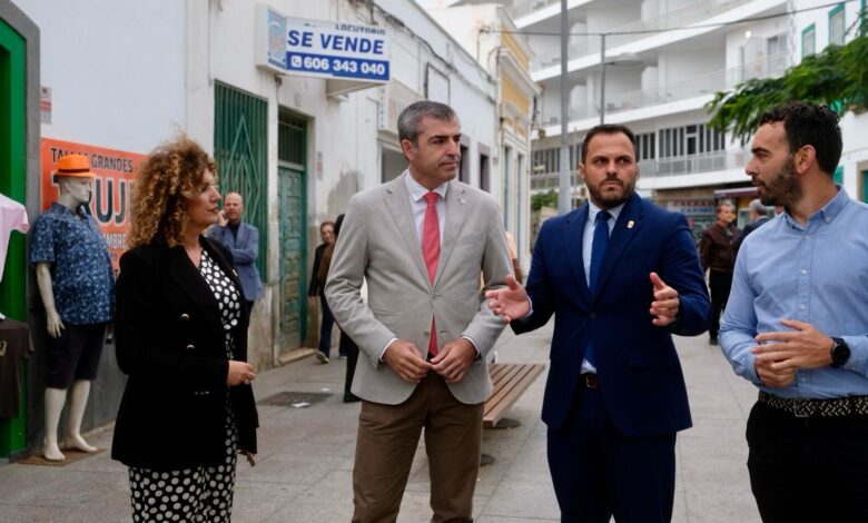 manuel-dominguez-anuncia-una-subvencion-de-dos-millones-de-euros-para-rehabilitar-la-zona-comercial-de-arrecife