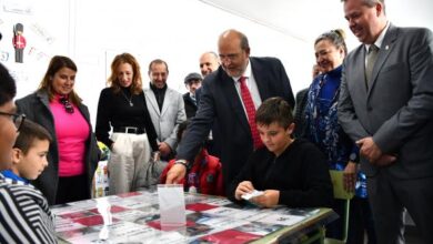 castilla-la-mancha-reparte-4.600-dispositivos-para-avanzar-en-la-digitalizacion-de-la-escuela-rural