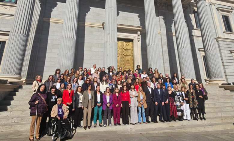 la-ministra-de-igualdad-aplaude-la-renovacion-del-pacto-de-estado-contra-la-violencia-de-genero