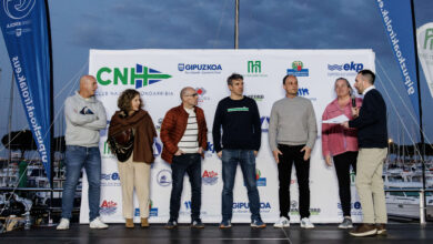 leandro-azkue-en-la-inauguracion-del-campeonato-estatal-ilca4-en-hondarribia:-“el-apoyo-de-las-infraestructuras-portuarias-vascas-a-la-vela-es-magnifico”