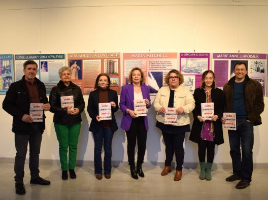 la-sala-iberia-acoge-la-exposicion-‘mujeres-cientificas’-con-motivo-del-dia-internacional-de-las-mujeres