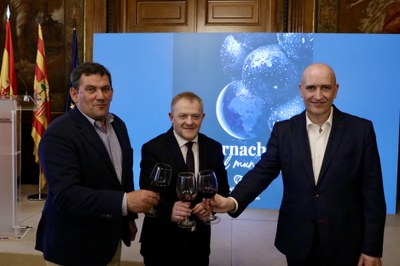 la-do.-campo-de-borja-y-la-dpz-presentan-“las-cuatro-estaciones-de-la-garnacha-2025”-que-se-celebran-en-el-monasterio-de-veruela