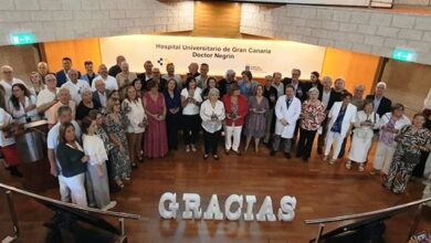 el-hospital-doctor-negrin-homenaje-a-los-73-profesionales-jubilados-en-2024