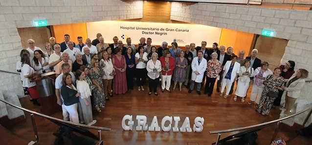 el-hospital-doctor-negrin-homenaje-a-los-73-profesionales-jubilados-en-2024