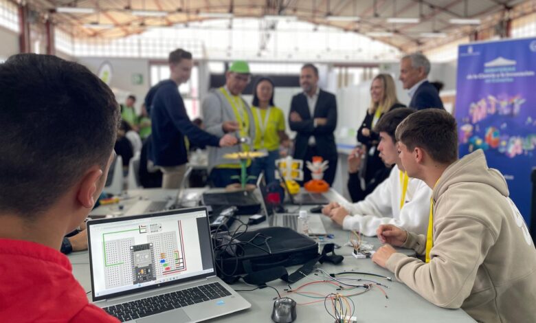 la-miniferia-de-la-ciencia-y-la-innovacion-en-gran-canaria-suma-talentos-de-todas-las-edades
