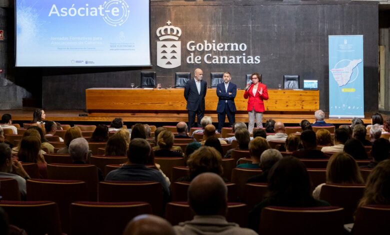 las-jornadas-‘asociat-e’-reunen-a-mas-de-200-representantes-del-movimiento-asociativo-en-la-capital-tinerfena