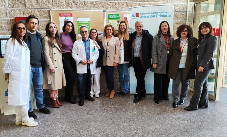 la-gerente-de-atencion-primaria-visita-el-centro-de-salud-rafael-alberti-en-el-dia-europeo-de-prevencion-del-riesgo-cardiovascular