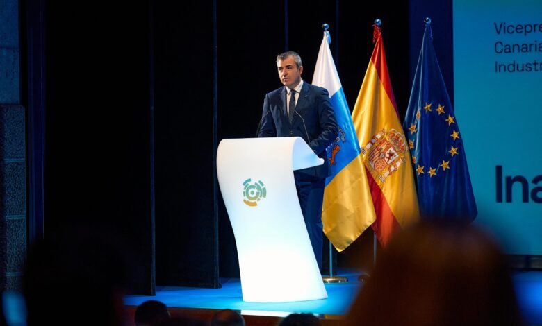 dominguez-destaca-la-formacion,-la-transformacion-digital-y-el-relevo-generacional-como-grandes-retos-del-comercio