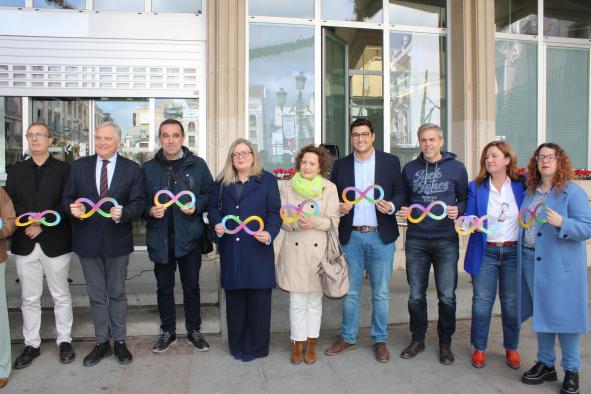el-gobierno-regional-defiende-una-sociedad-inclusiva-en-ciudad-real-con-entornos-accesibles-y-apoyos-adecuados-para-las-personas-con-autismo